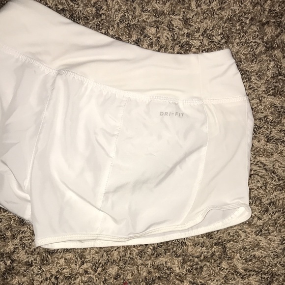 Nike dri fit white running shorts - Picture 2 of 3